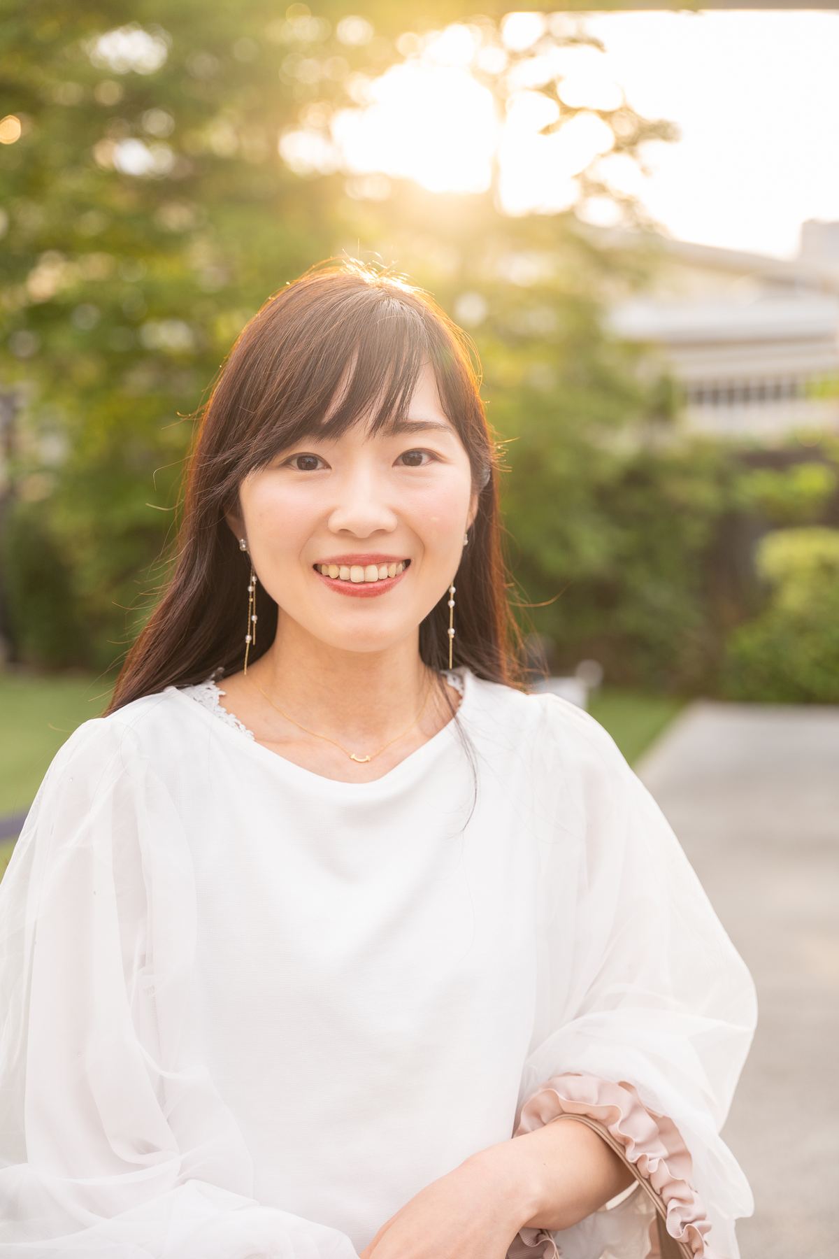 夕日の逆光で撮影したポートレート